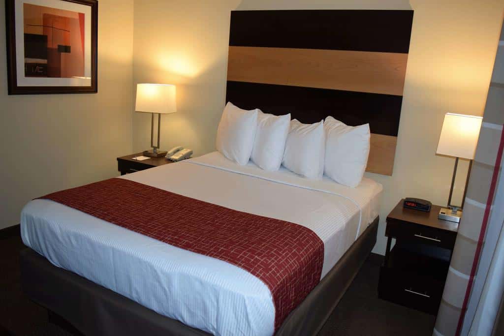 10.Best Western Sugar Sands Inn & Suites