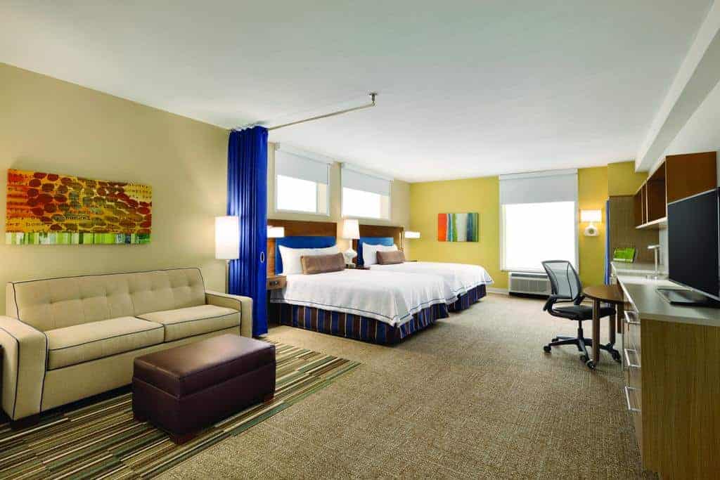 5.Home2 Suites by Hilton Destin