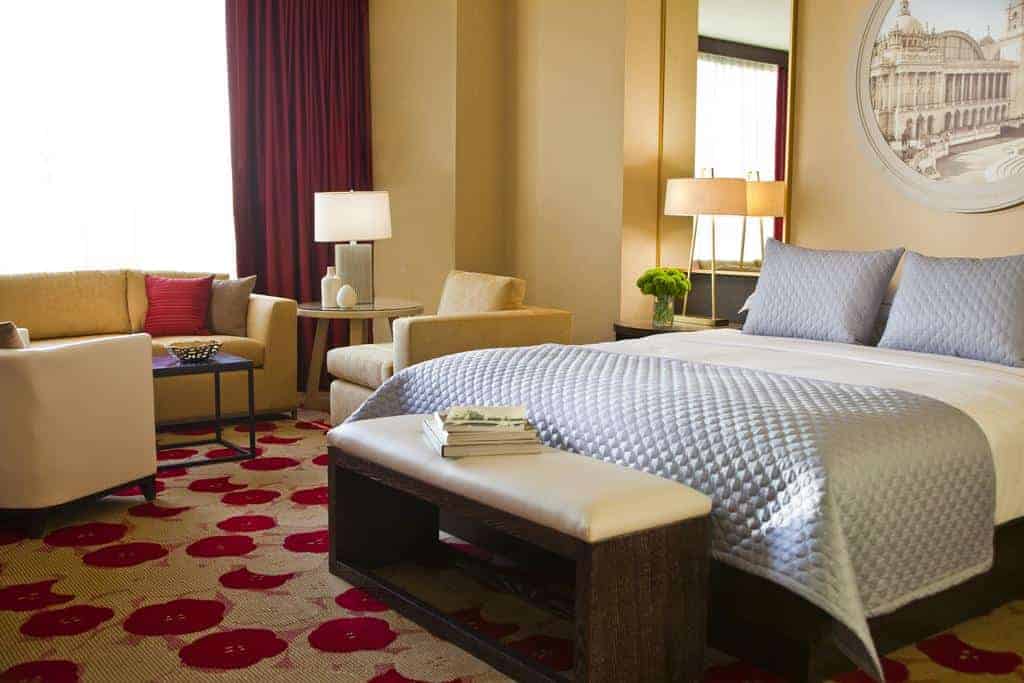 5.Kimpton Hotel Palomar Chicago