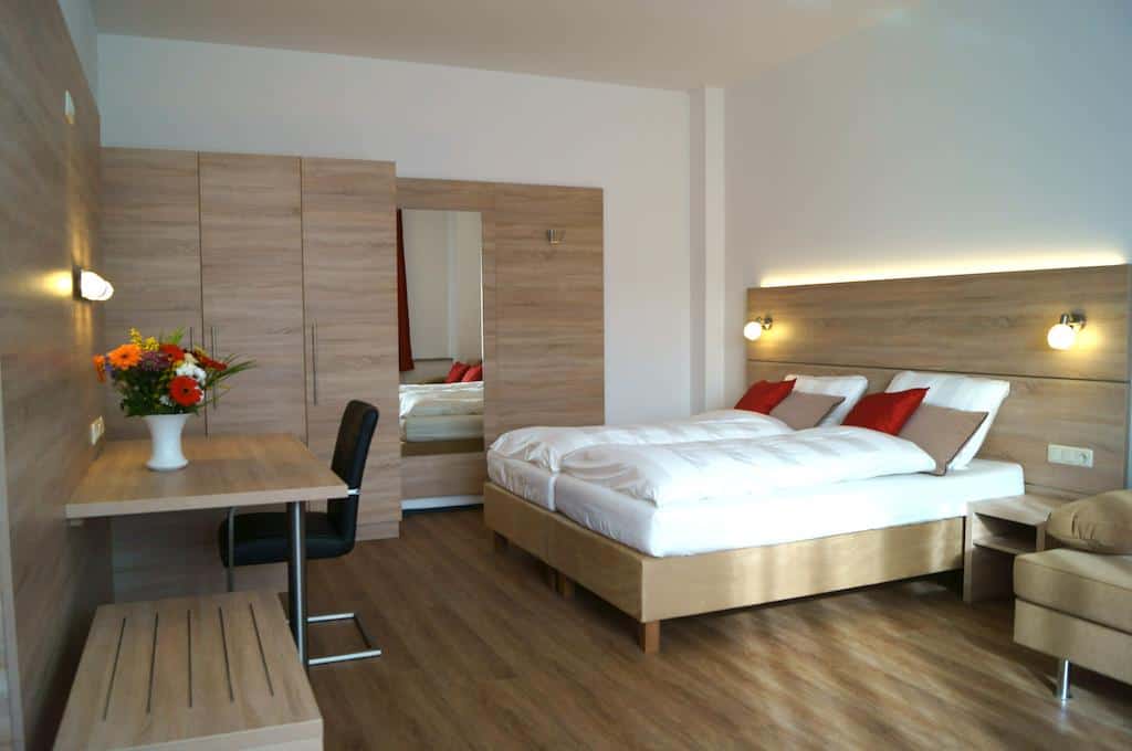 9.Das Falk Apartmenthaus