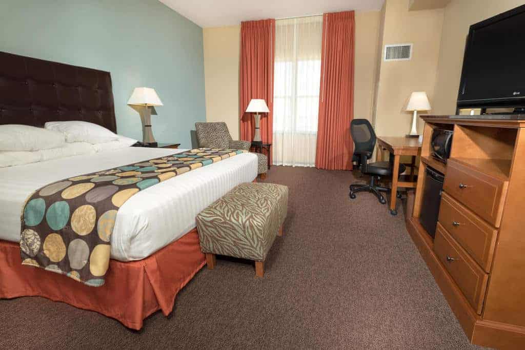 8.Drury Plaza Hotel San Antonio North Stone Oak
