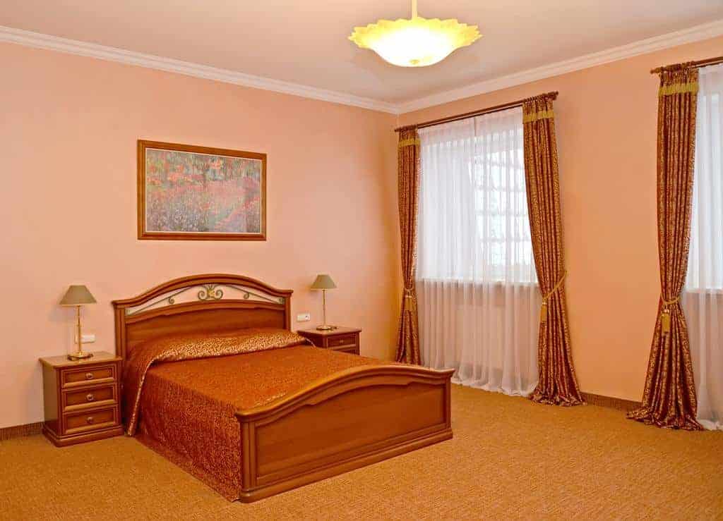 8.Ubilejny-Lux Hotel-min