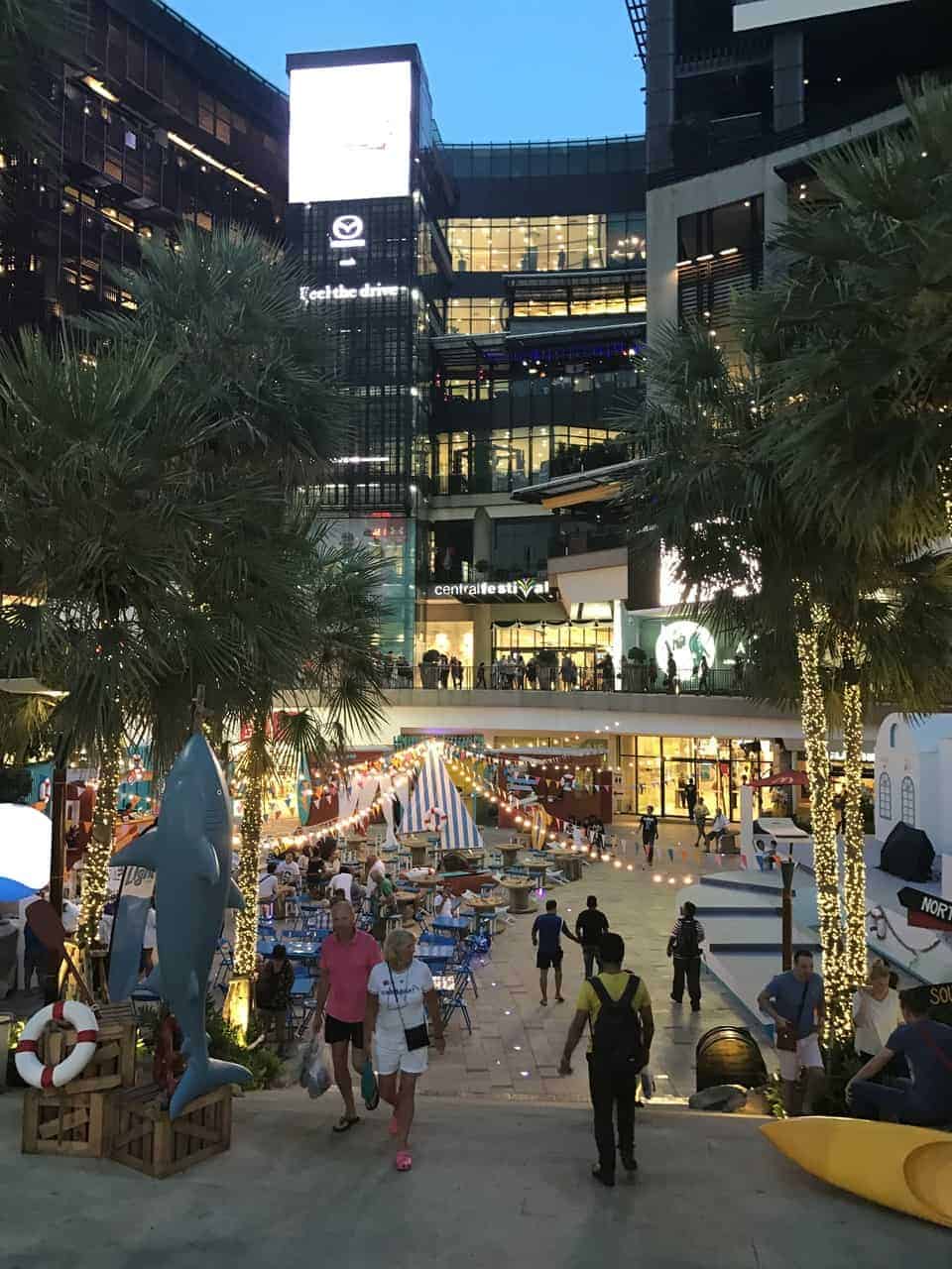 مول Central Festival Pattaya