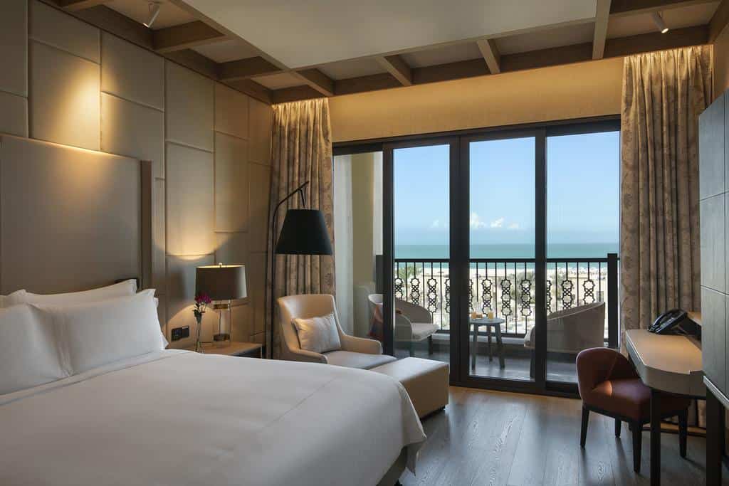 8.منتجع Saadiyat Rotana