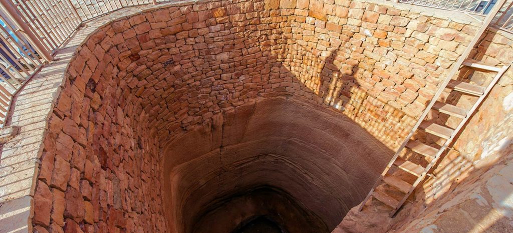 بئر سيسرا سكاكا الجوف