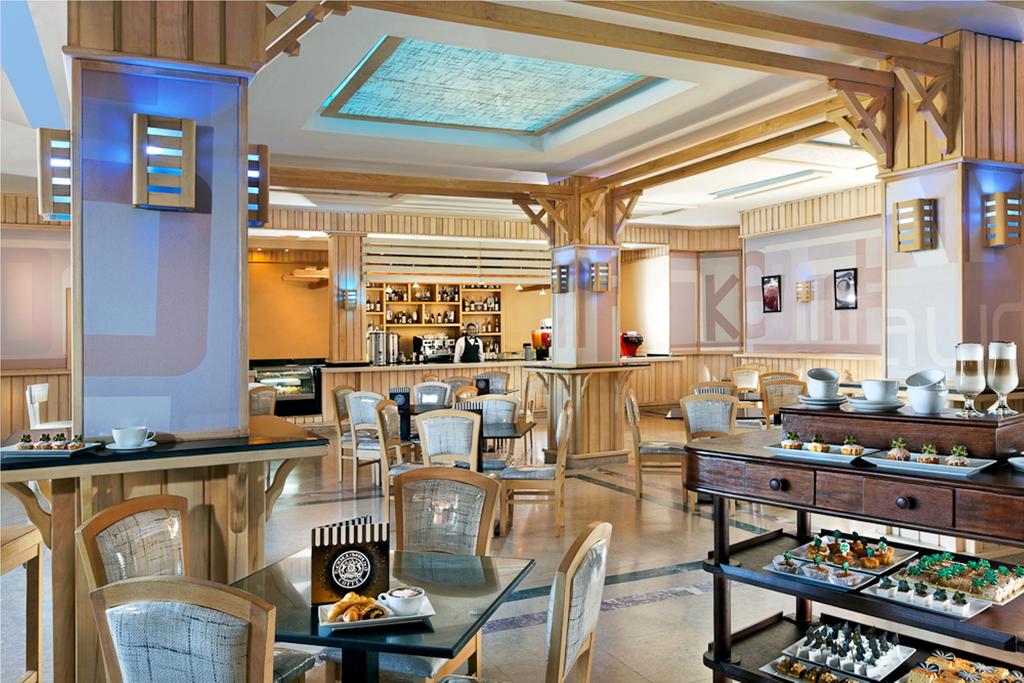 مطاعم