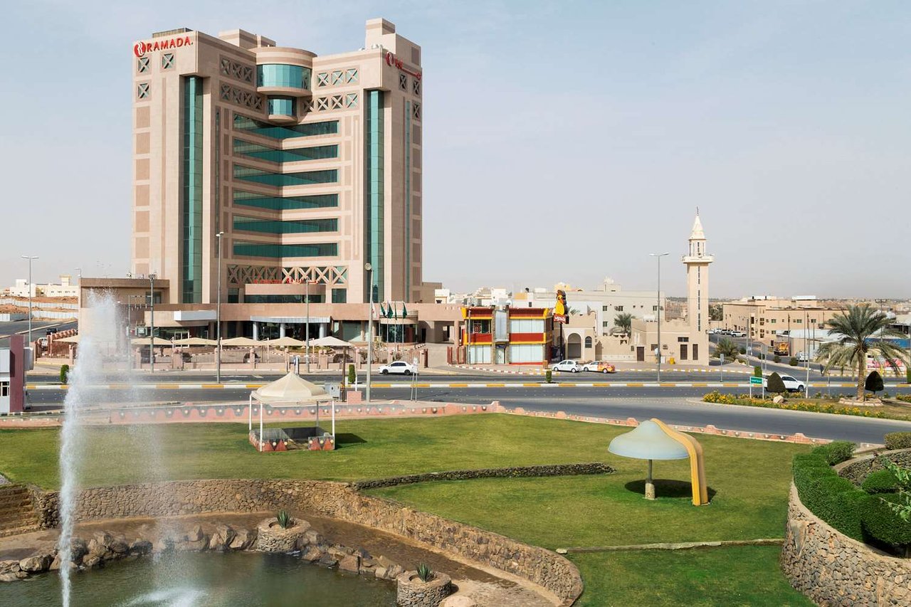 عنيزة