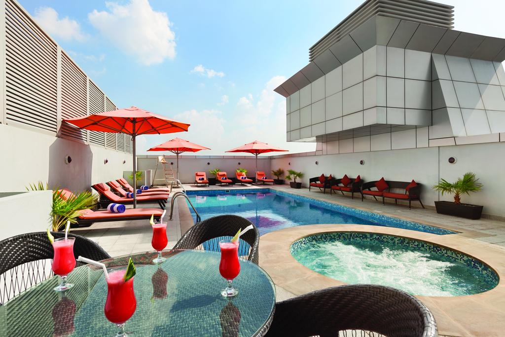 فندق Ramada by Wyndham Dubai Deira
