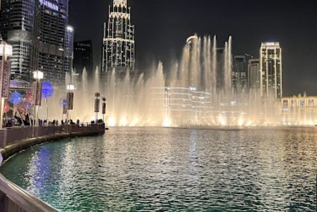 حديقة البرج دبي
