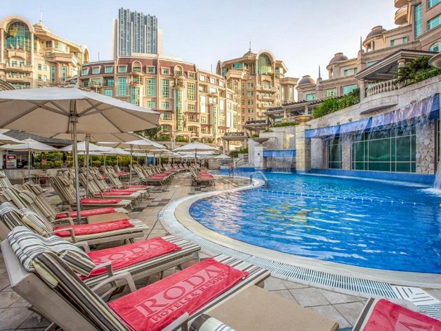 فنادق دبي مطلة على برج خليفة