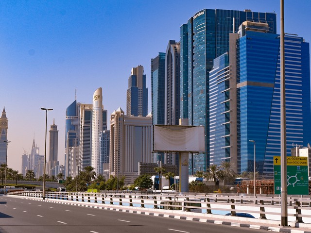 اشهر شارع في دبي

