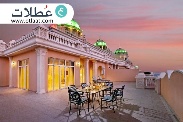 الجلسة الخارجية في الفندق