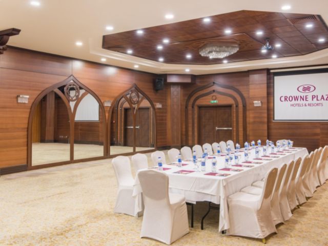 فندق كروان بلازا أنطاليا